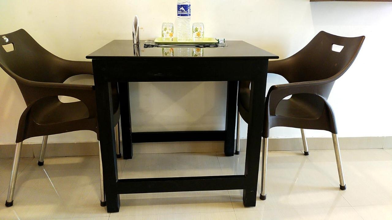 Alfa Inn เนดุมบัสเซรี ภายนอก รูปภาพ