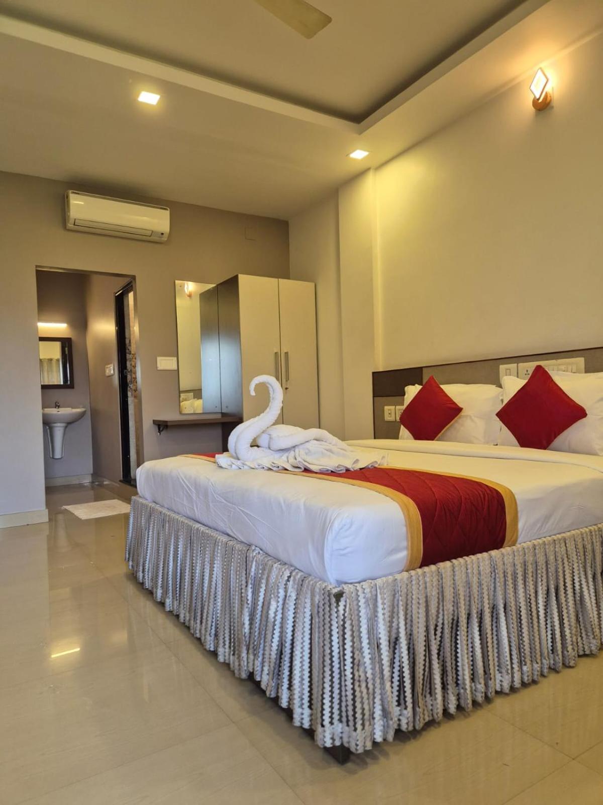 Alfa Inn เนดุมบัสเซรี ภายนอก รูปภาพ