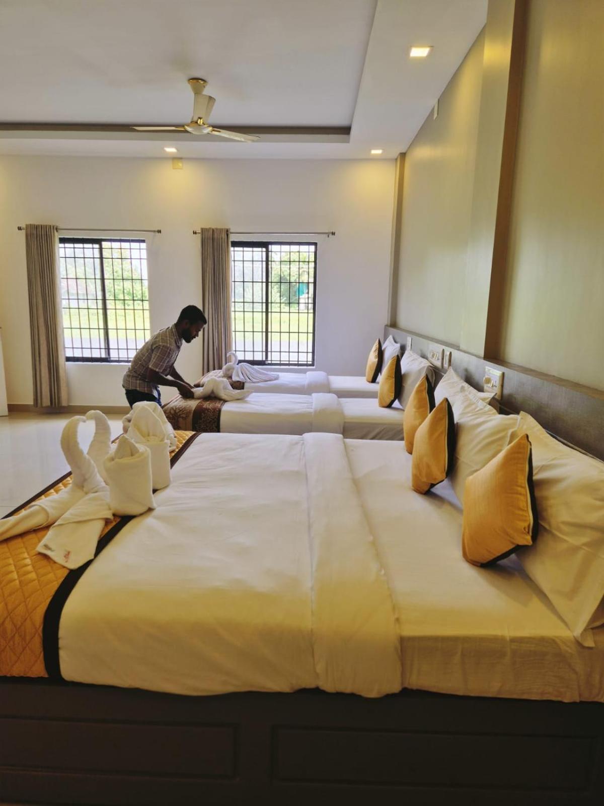 Alfa Inn เนดุมบัสเซรี ภายนอก รูปภาพ