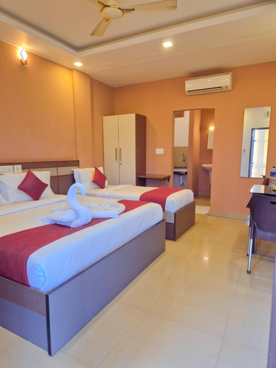 Alfa Inn เนดุมบัสเซรี ภายนอก รูปภาพ