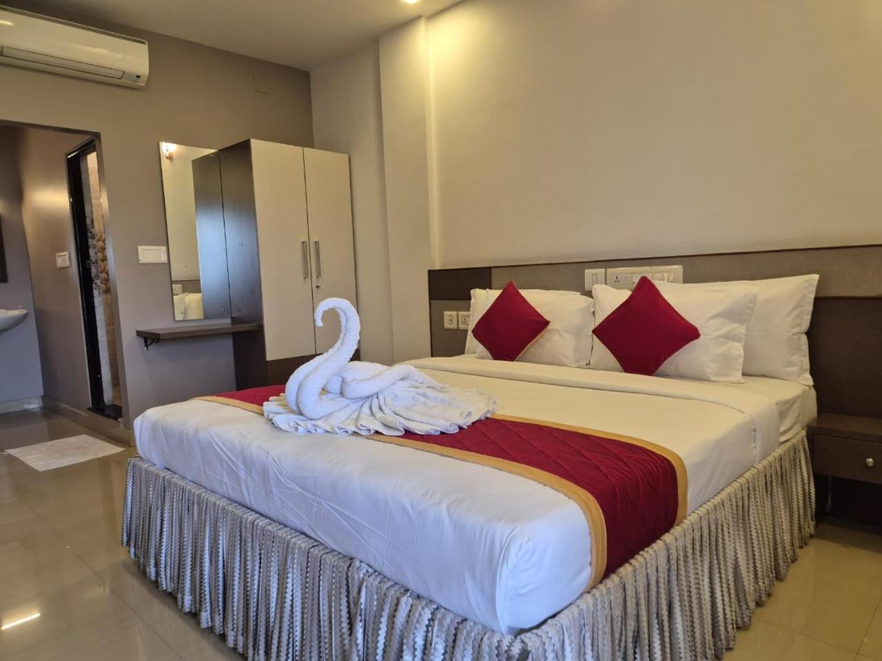 Alfa Inn เนดุมบัสเซรี ภายนอก รูปภาพ