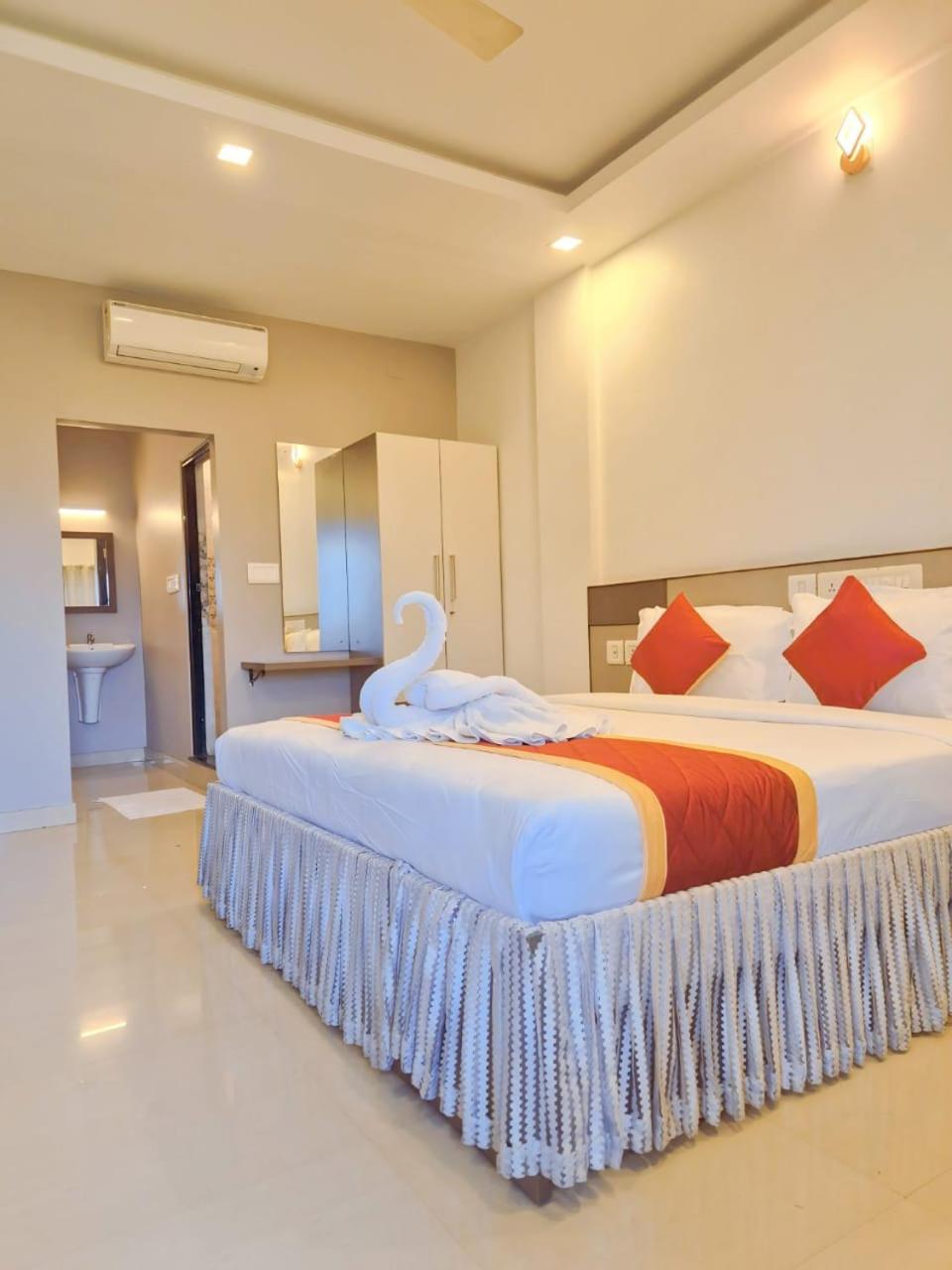 Alfa Inn เนดุมบัสเซรี ภายนอก รูปภาพ